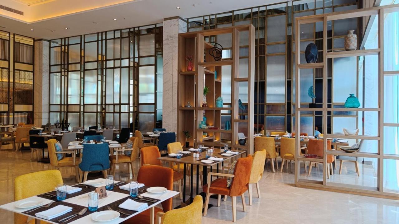 Holiday Inn Lucknow Airport By Ihg ภายนอก รูปภาพ